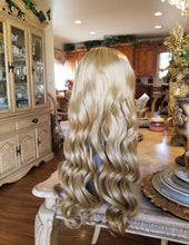 Ombre Blonde Beauty Wavy Full Wig